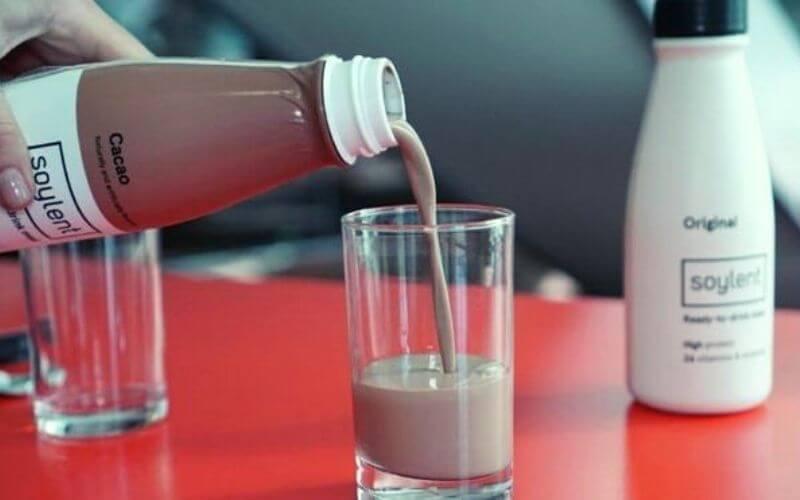 Soylent Review: Is Drinking Food a Real Deal?