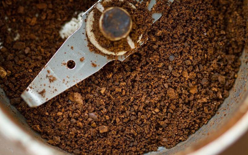 How to Grind Coffee Beans