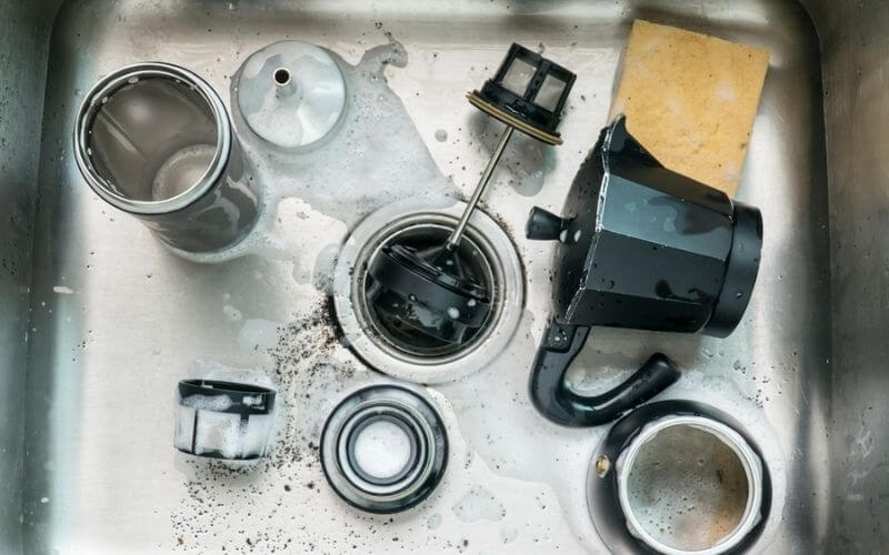 how to clean a coffee maker