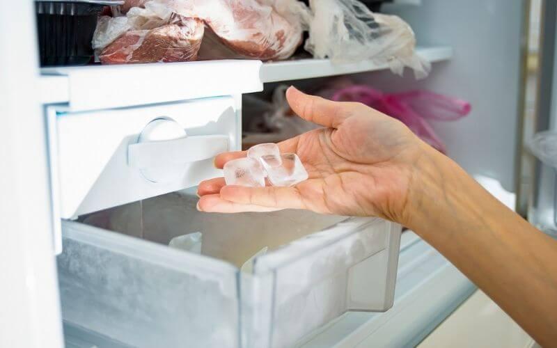 how to reset lg refrigerator ice maker