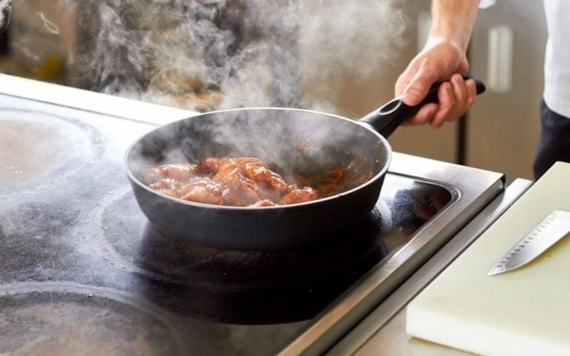 Reheat Chicken Wings Sautépan