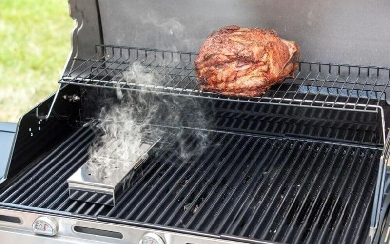 How to Smoke Meat on a Gas Grill: The Best Way to Turn Your Gas Grill into a Smoker 1