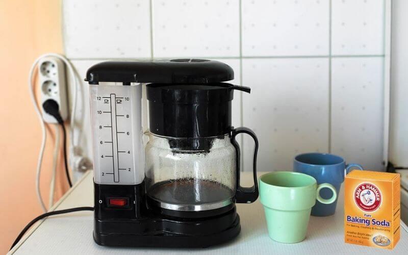 How to Clean a Coffee Maker with Baking Soda