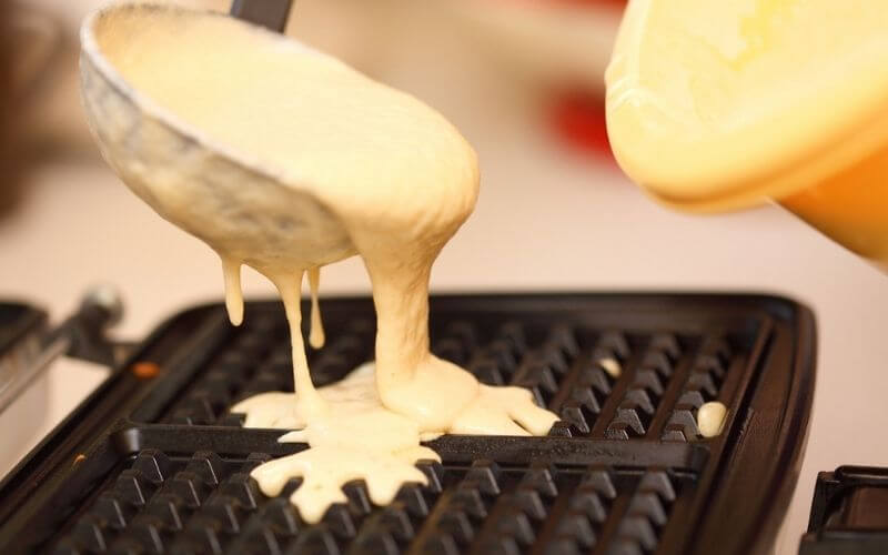 how to clean built up grease on waffle iron