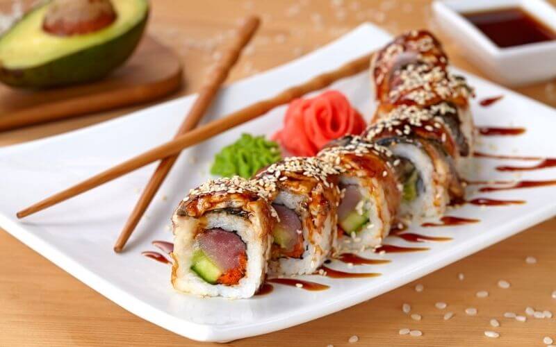 Roll vs Hand Roll Sushi: What’s the Difference? 2 roll vs hand roll