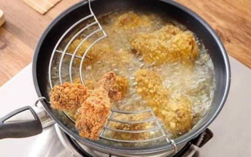 pressure cooker deep fried chicken