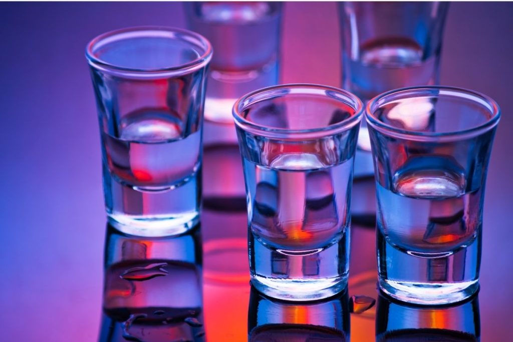 How Many Ounces In A Shot Glass