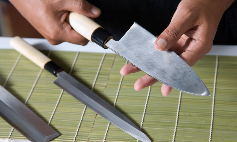 Japanese Sushi Knife: Guide To The Types Of Sushi Knives