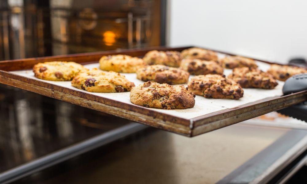 How To Preheat Oven For Cookies The Right Way 3