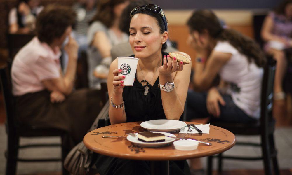 Discover the surprising amount of caffeine in Starbucks Blonde Espresso 2