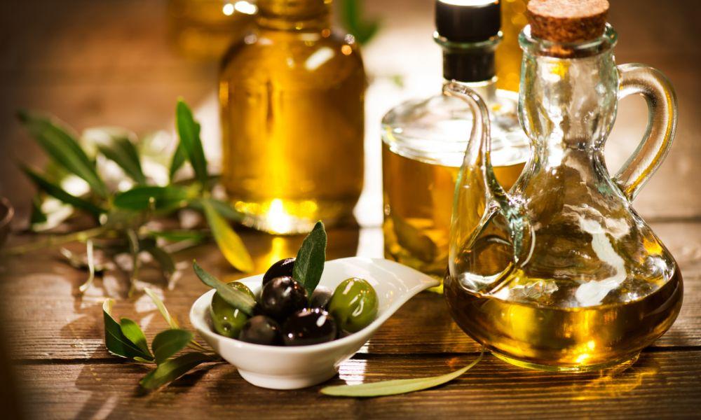 The Chilling Truth: Can Olive Oil Be Refrigerated?