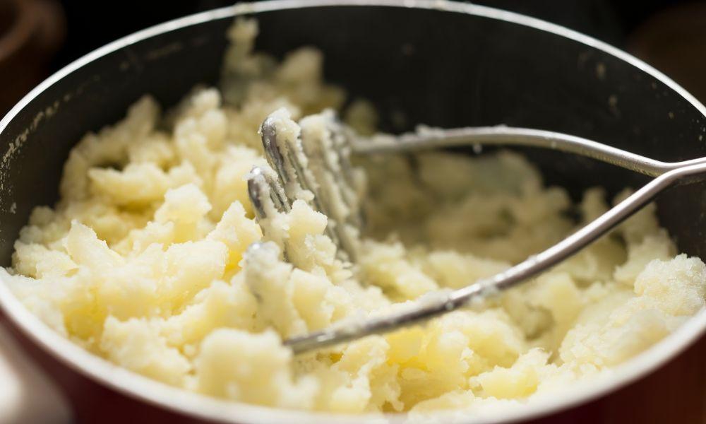 Mashed Potato Mystery: How Long Can They Last in the Fridge? 2