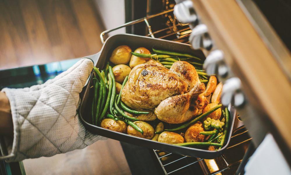 Safe Storage: How Long Does Grilled Chicken Last in Your Fridge? 3