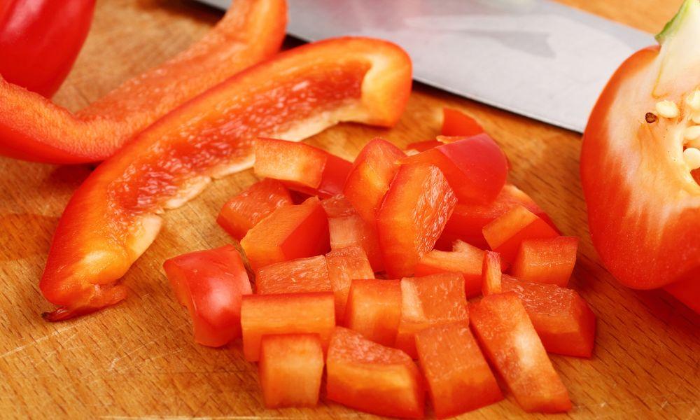 How Long Does Cooked Bell Pepper Last in the Fridge: A Comprehensive Guide 3