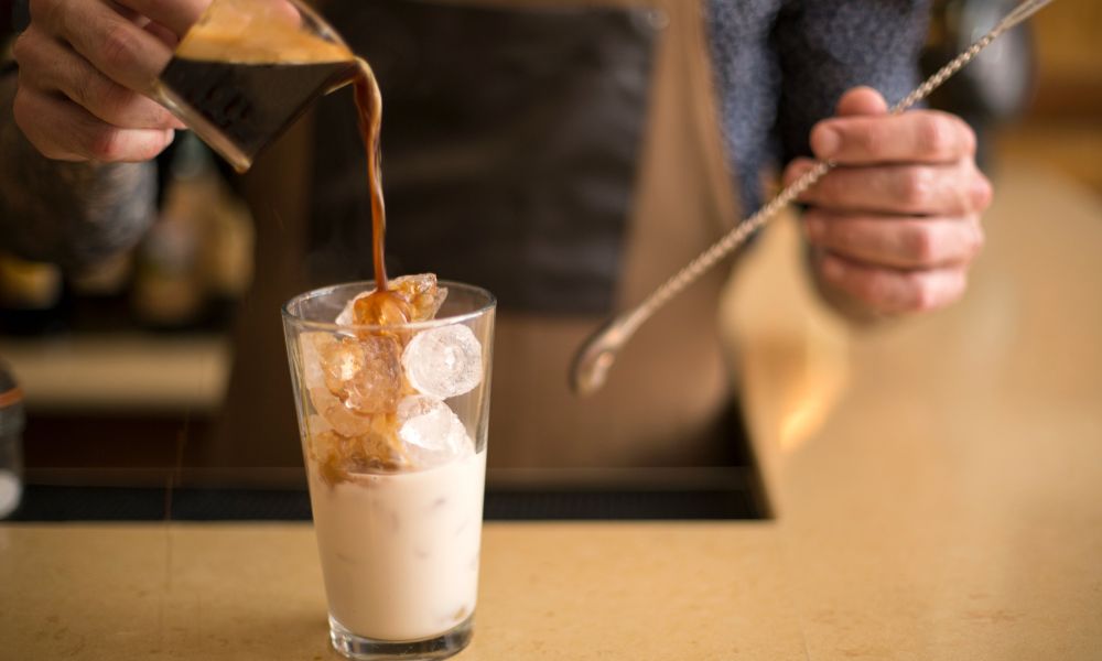 How to Make Iced Coffee with Hot Coffee: A Simple Guide to Chilling Your Brew