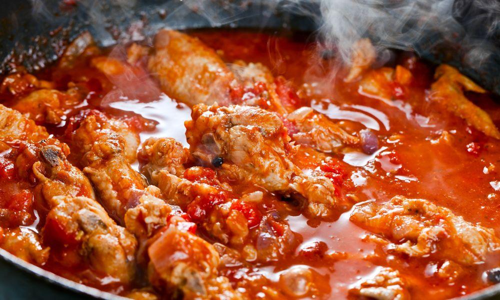 Can Canned Tomato Sauce Go Bad? Here's What You Need to Know 3