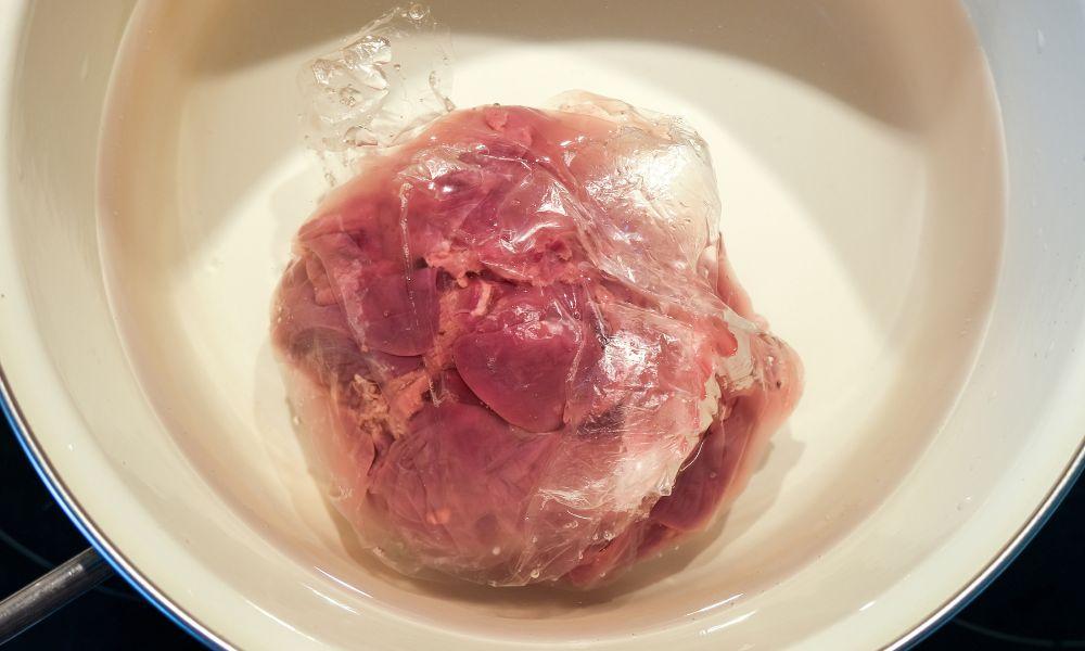 Defrost Frozen Meat: Quick & Safe Thawing Techniques for Perfect Results! 2