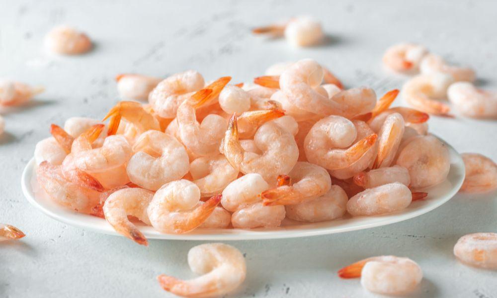 Defrosting Frozen Cooked Prawns: Quick & Easy Methods Revealed! 1