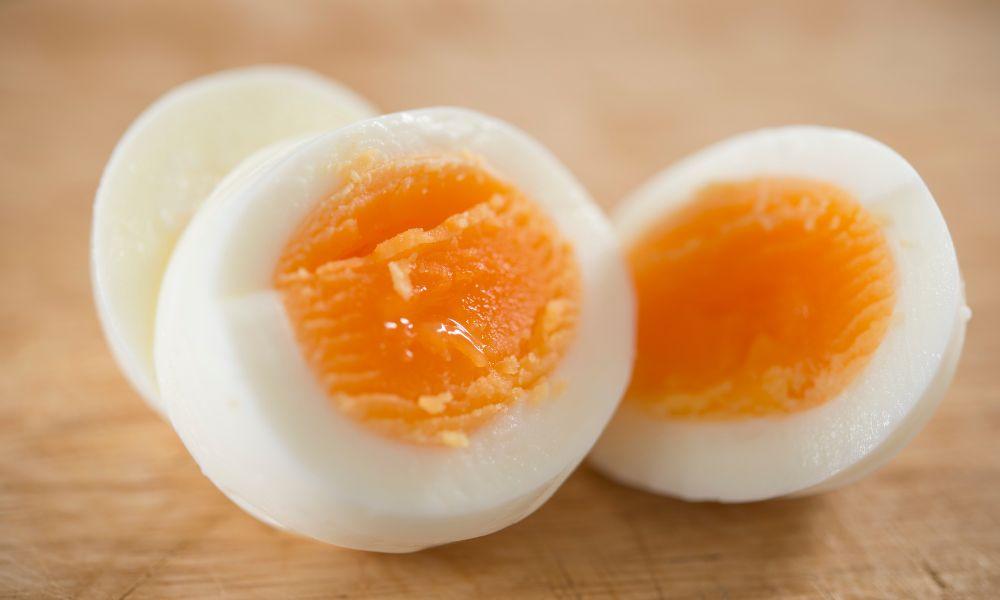 Discover the Ideal Shelf Life: How Long Are Cooked Eggs Good for in the Fridge? 1