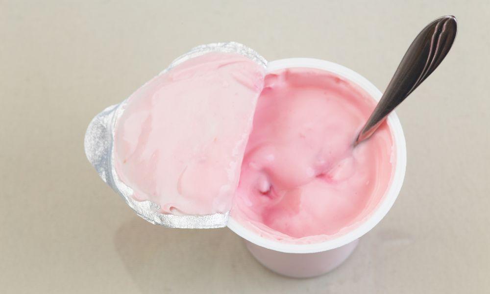 How Long Does Yogurt Last After Opening? Tips for Storage and Freshness 2