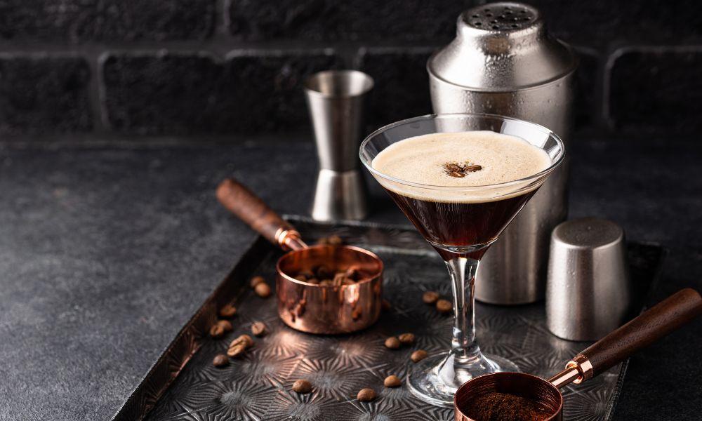 Prepare a Spectacular Three Beans Espresso Martini: Recipe, Variations, & Tips 8