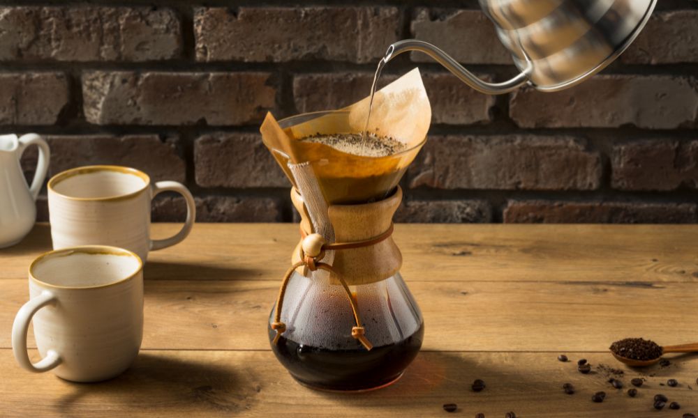 Guide to Pour-Over Coffee: Perfect Ratios & Tips 5