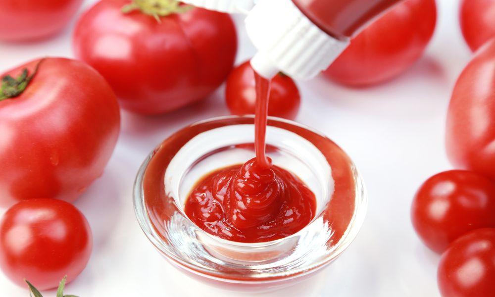 The Ketchup Chronicles: A Dip into Catsup, Ketchup and Their Global Influence 2