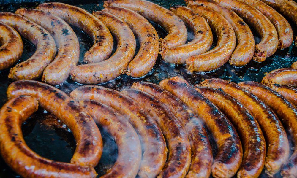 Smoke Sausages Like a Pro: Ultimate Guide to Flavorful Results 3