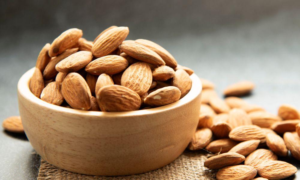 Unlocking the Brain's Potential: A Deep Dive into the Best Almonds for Cognitive Health 1