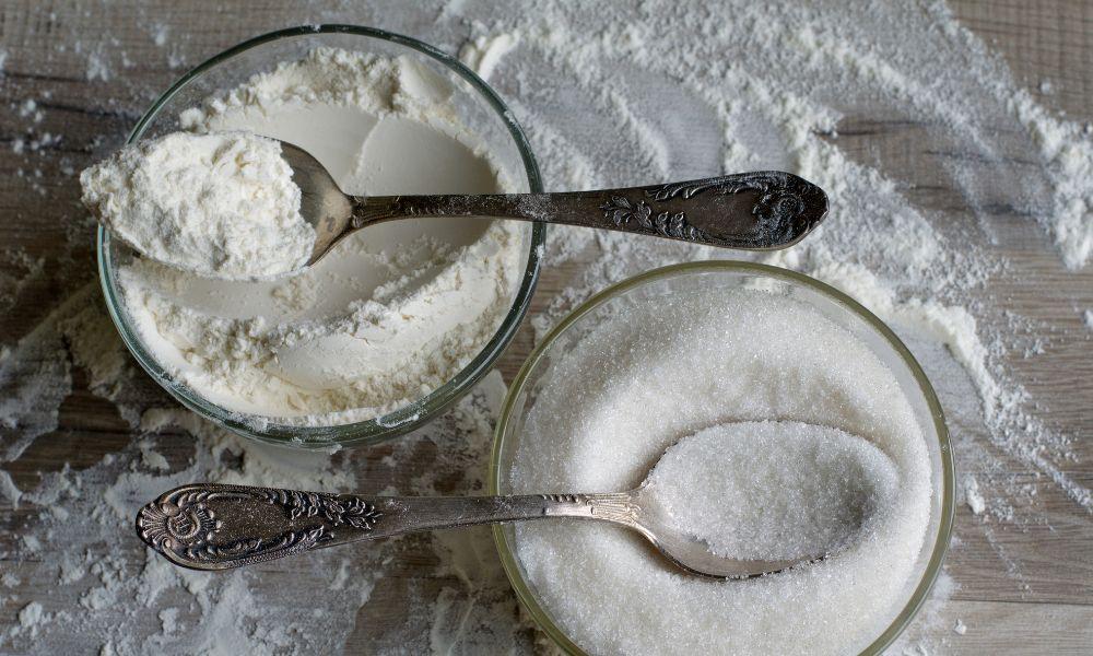 teaspoons of flour and sugar