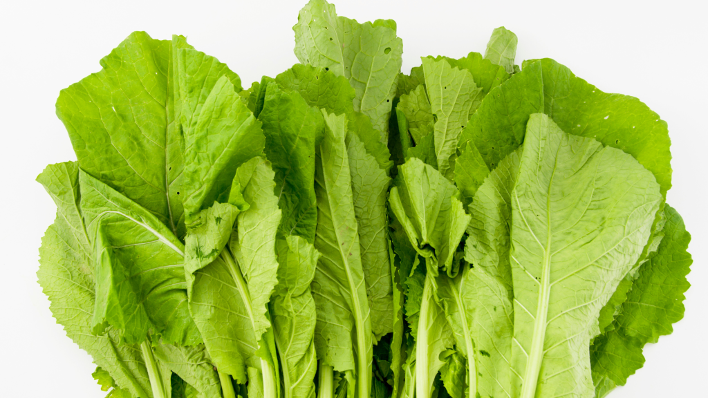 Mustard Greens vs. Collard Greens: Know the Difference Before You Cook 4